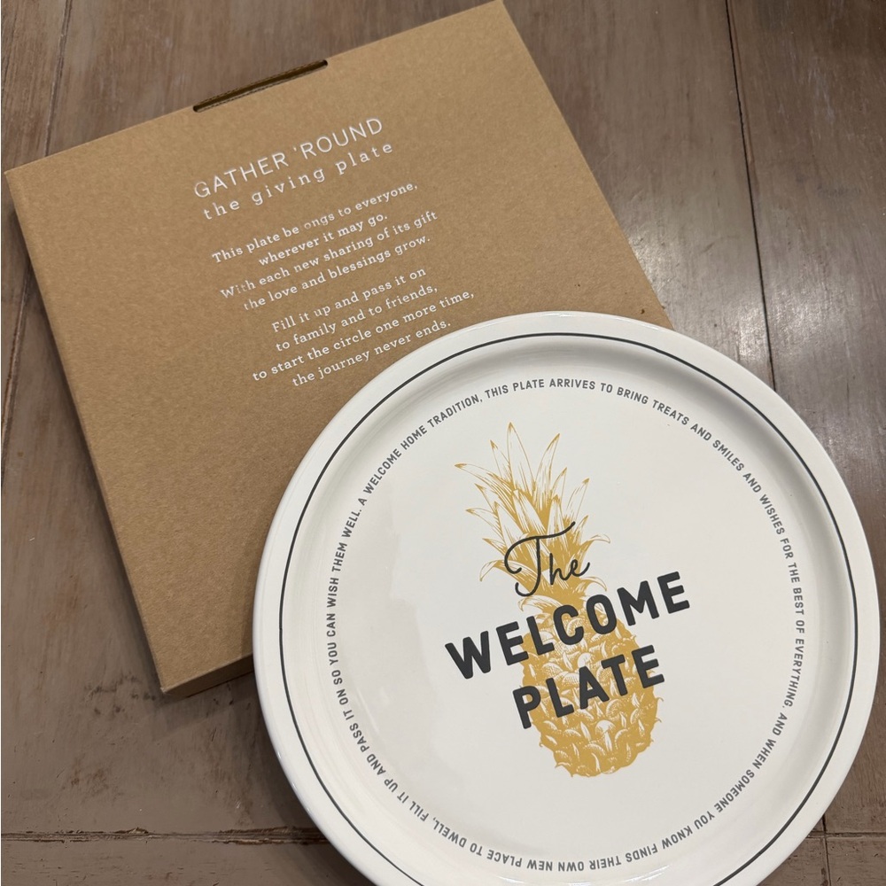 NEW! The Welcome Plate -Create A Timeless Tradition! - Picture 2 of 5